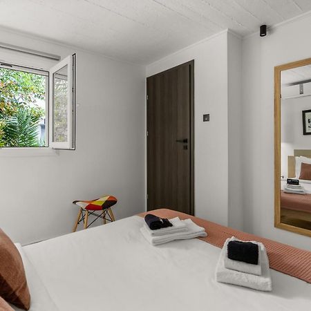 Luxe House In Glyfada With Spa Near Metro Station C8 Athen Exterior foto