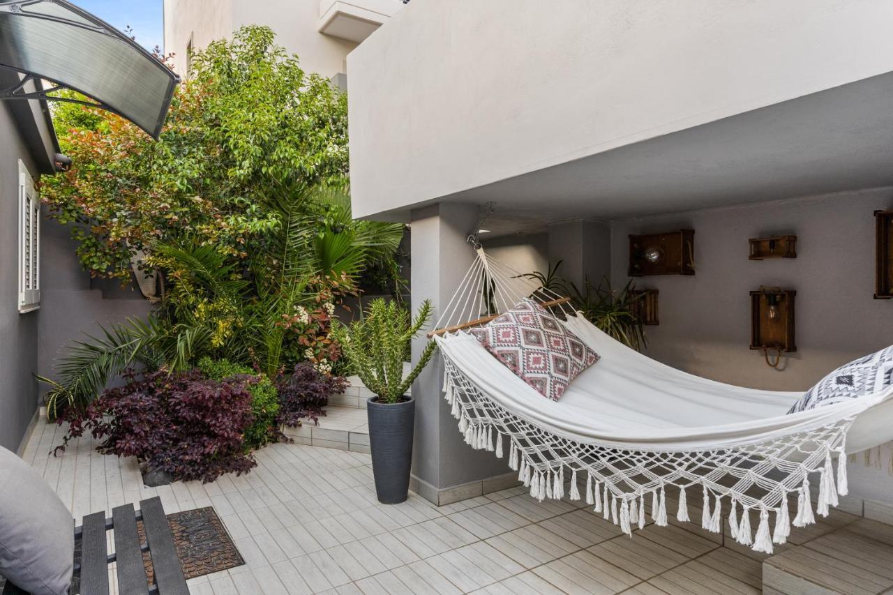 Luxe House In Glyfada With Spa Near Metro Station C8 Athen Exterior foto